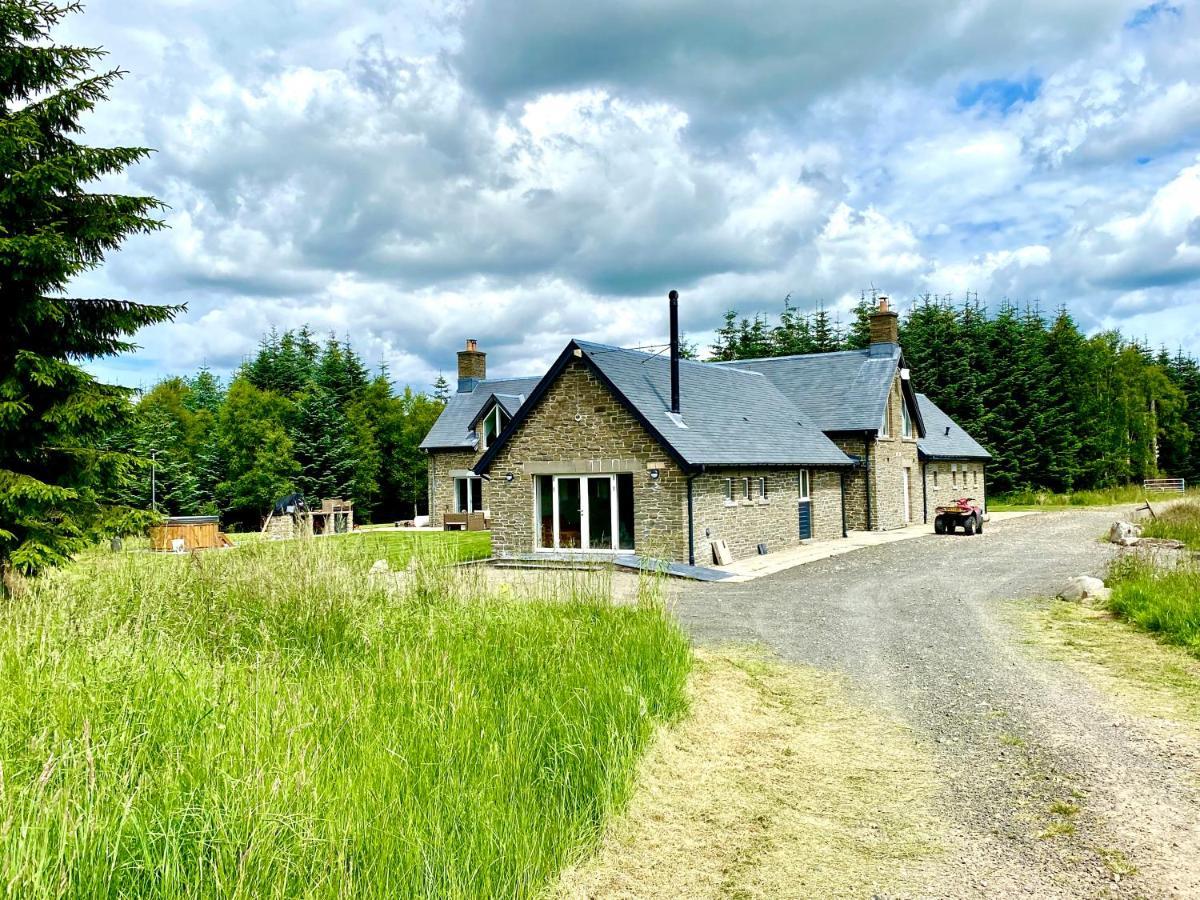 The Lodge At Muir Estate Thornhill  Kültér fotó